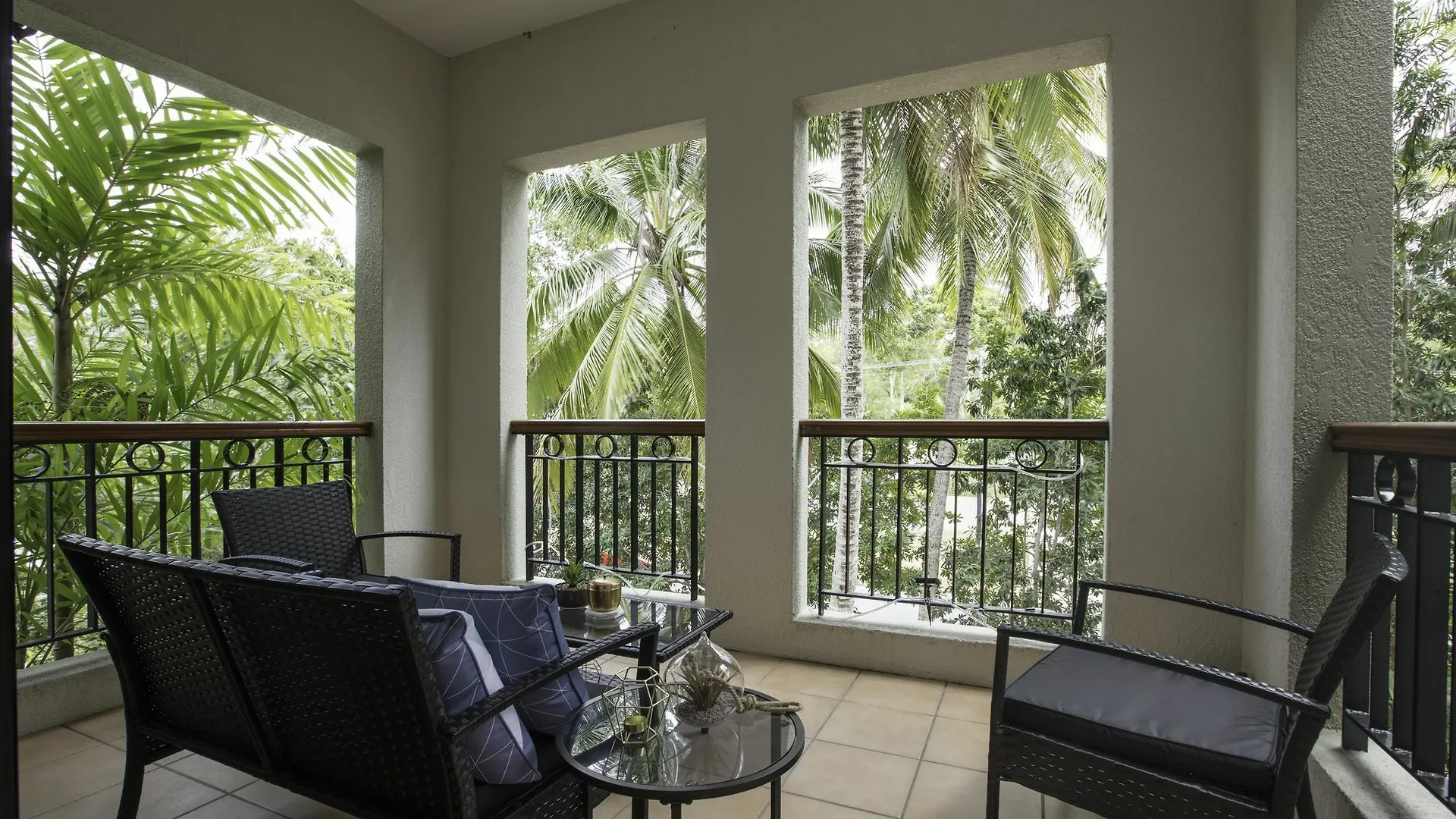 Daire Seascape Holidays-14 Mediterranean Port Douglas Avustralya
